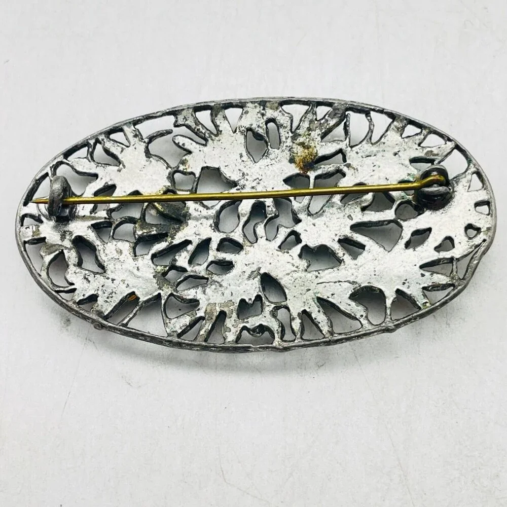 Oval Floral Bouquet Brooch Silver Tone Nature Botanical Garden Trees Flowers